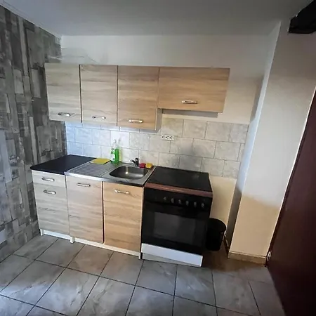 Daire Budget Th 23 - Downtown 3 Bedroom *