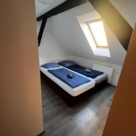 Daire Budget Th 23 - Downtown 3 Bedroom Szombathely